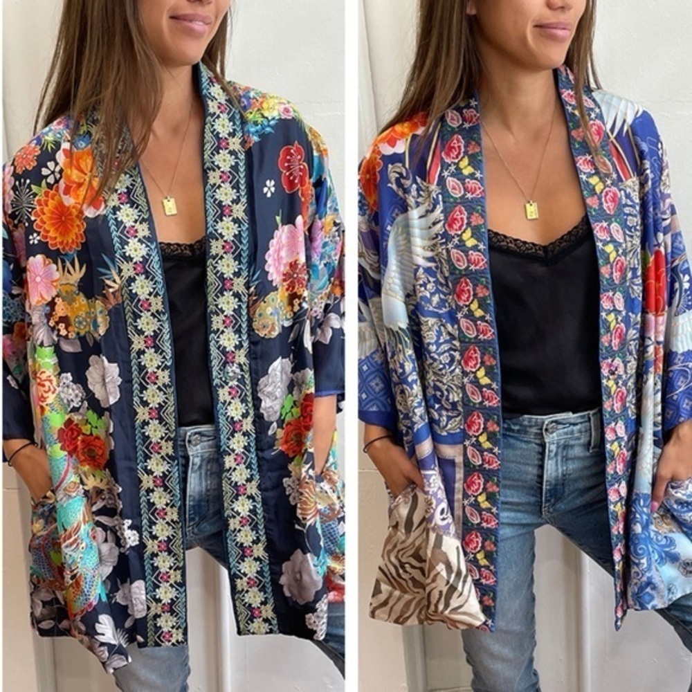 Johnny Was Navy Floral Cape Reversible two ways to wear! - Picture 14 of 14